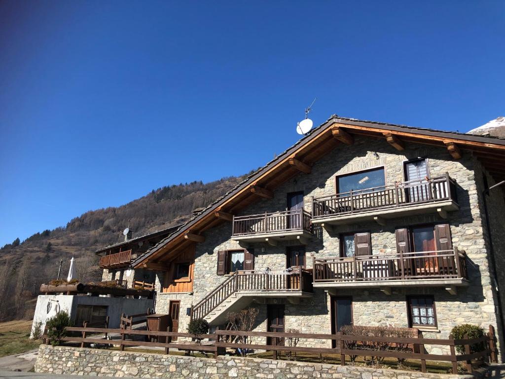 Monolocale pian terreno in frazione a 1200 m