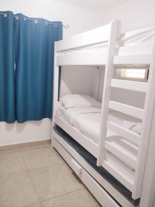 Kosher Villa with Pool photo 4