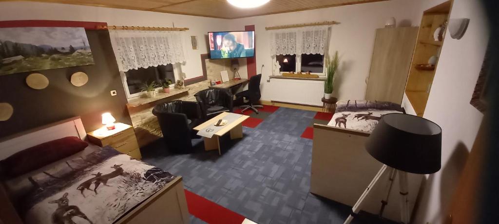 Monteur- und Ferienwohnung Waldrauschen photo 4