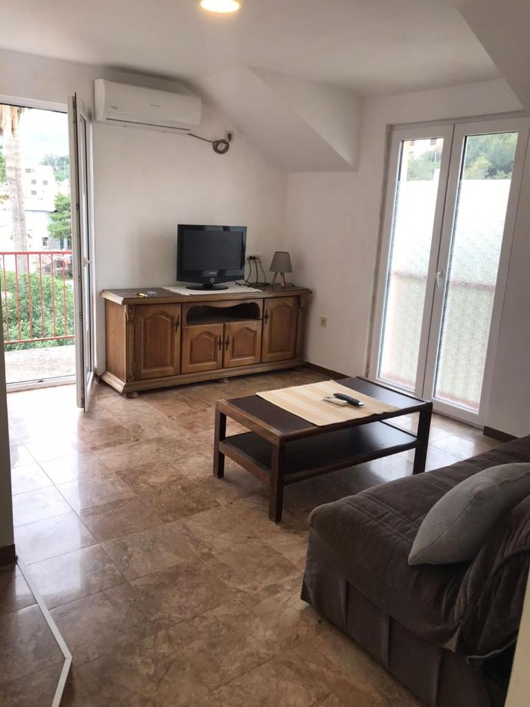 Sunny Bay Apartment photo 2