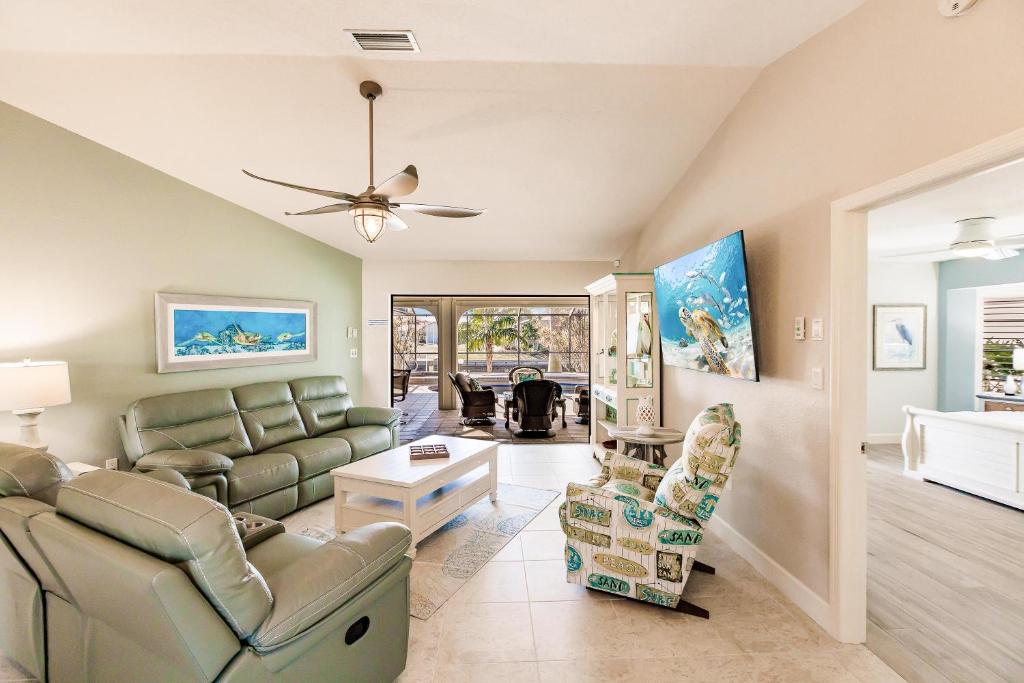 4-bed Serenity Punta Gorda Retreat! photo 2