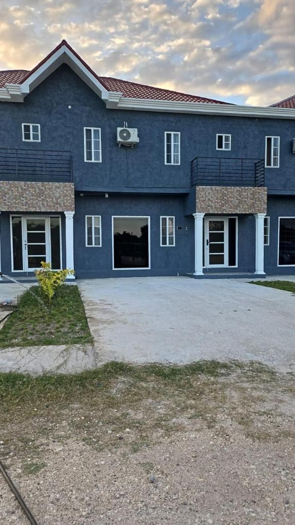 Villas in A Gated Community photo 1