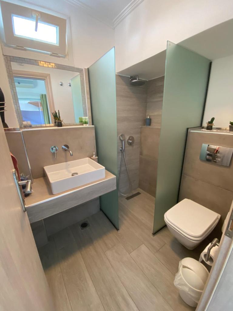 T H E BERLIN Studios and Suites photo 4