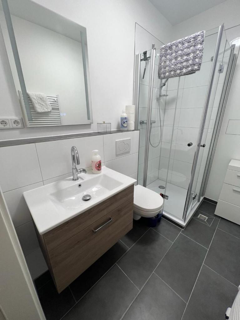 Modernes Wohnstudio mit Balkon im Herzen von Bad Rothenfelde photo 2