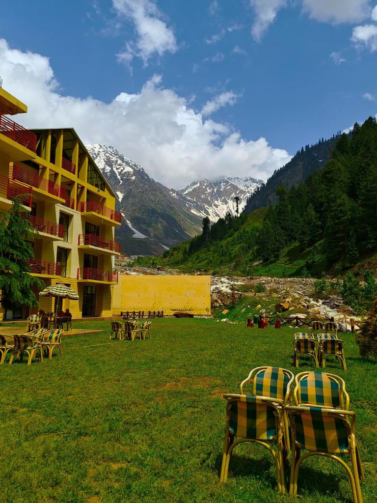 The Sarai, Naran photo 1