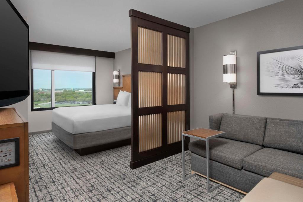 Hyatt Place Houston/Sugar Land - Tap to explore photos