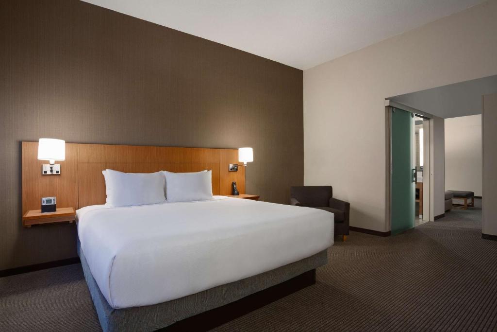 Hyatt Place Minneapolis/Downtown photo 1