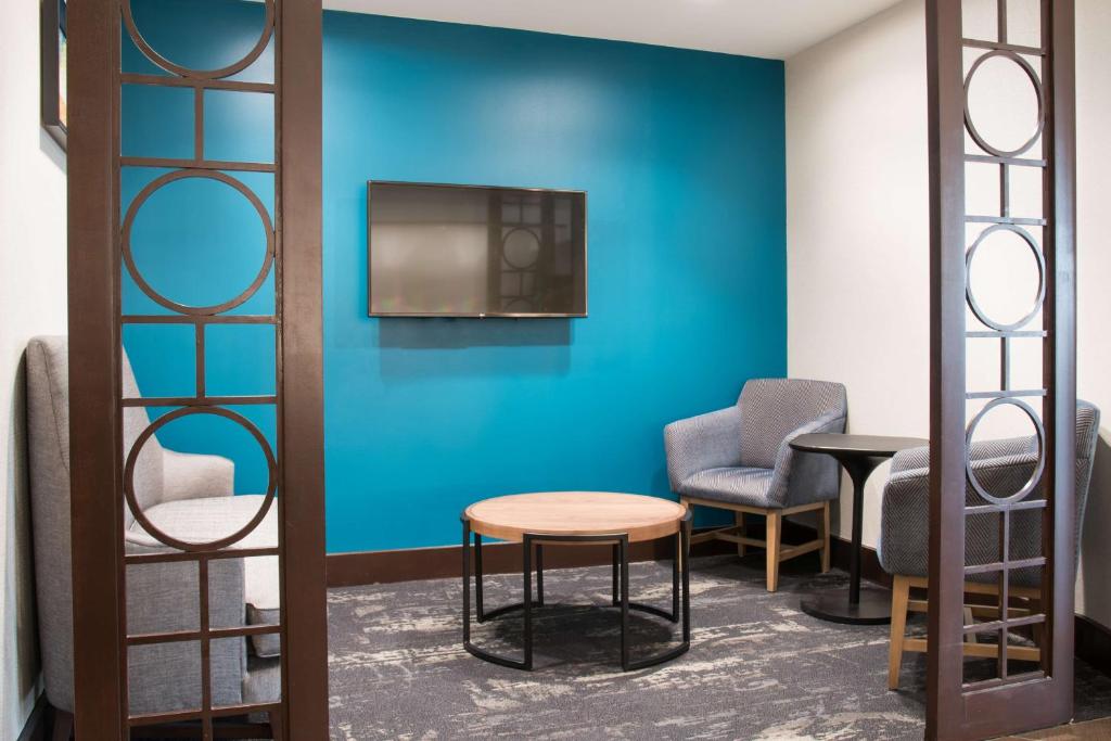 Hyatt Place Minneapolis Eden Prairie photo 1