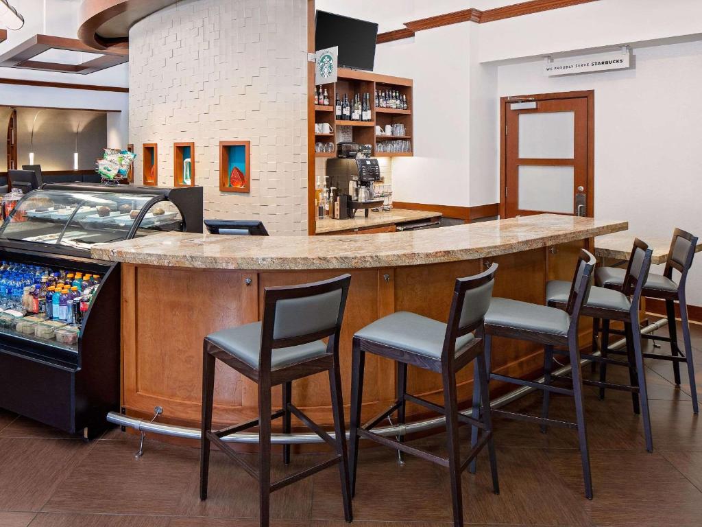 Hyatt Place Ontario/Rancho Cucamonga photo 1