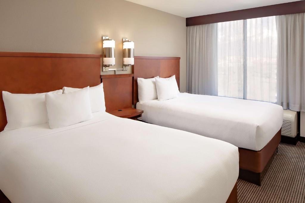 Hyatt Place Ontario/Rancho Cucamonga photo 4