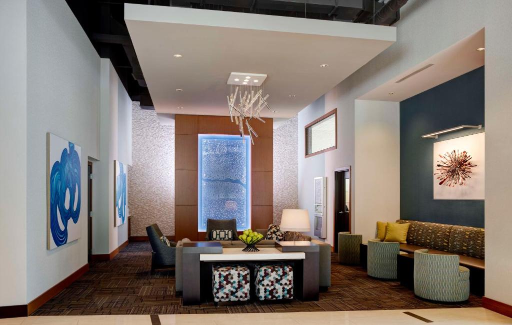 Hyatt Place Arlington Courthouse photo 2