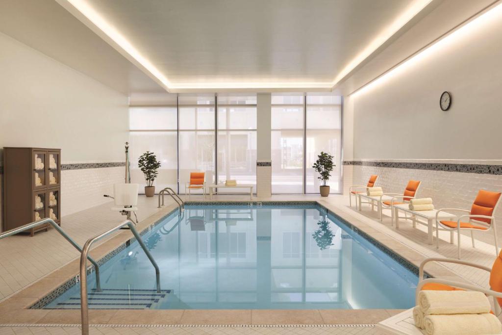 Hyatt House Virginia Beach / Oceanfront photo 4