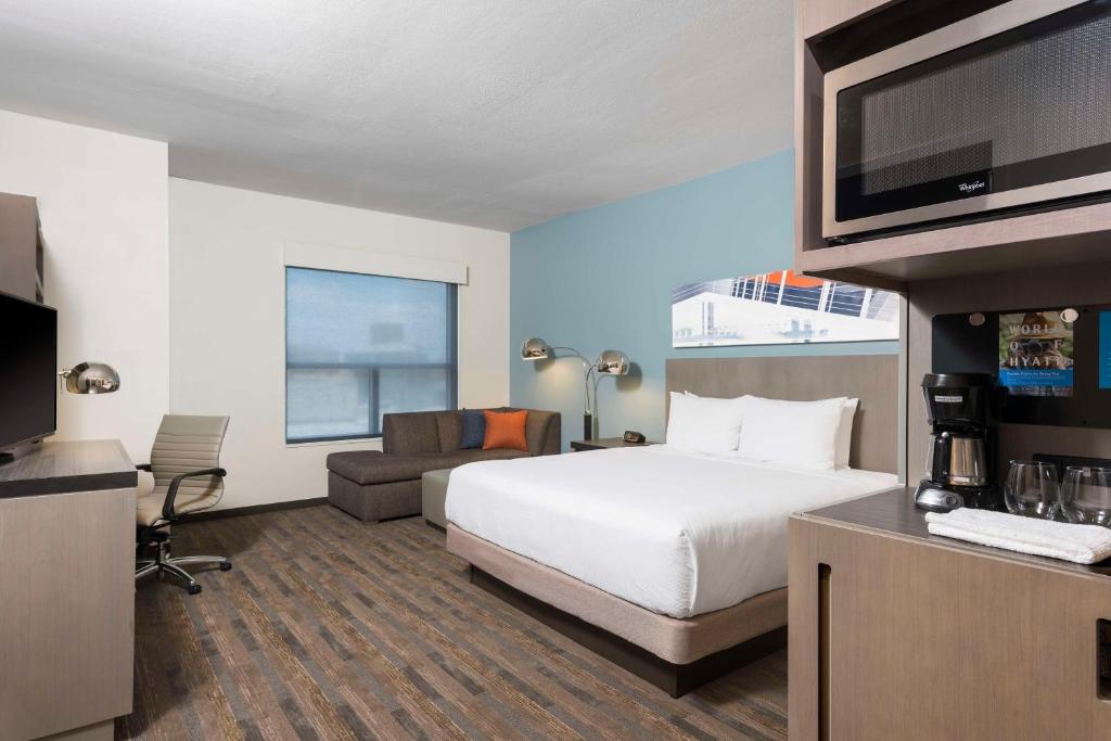 Hyatt House Austin/Downtown photo 1