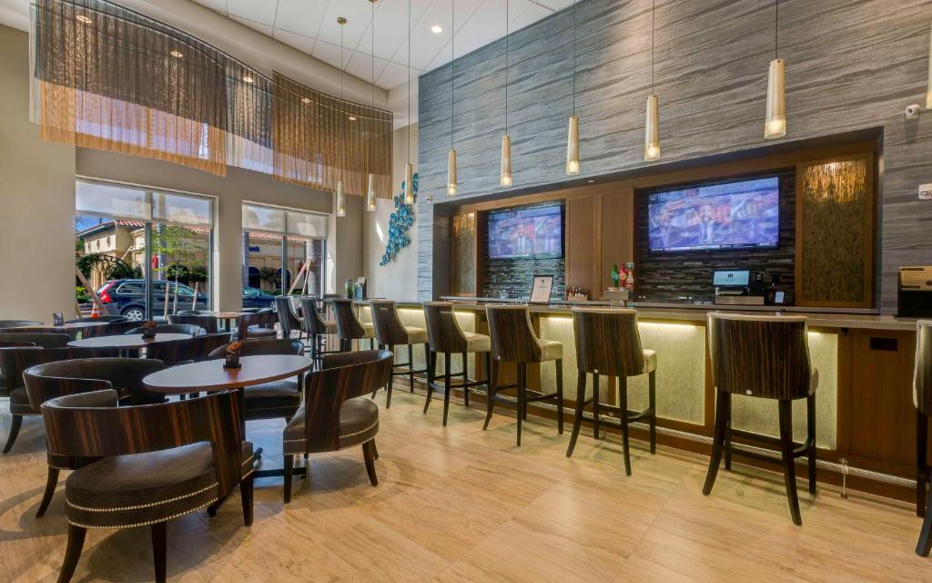 Hyatt Place Boca Raton/Downtown image