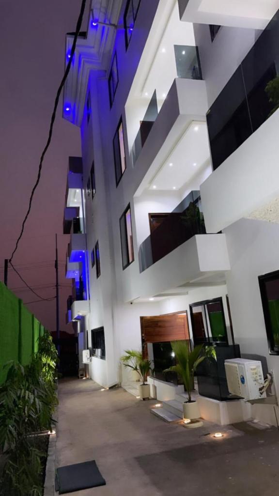 Bash luxury apartments photo 1