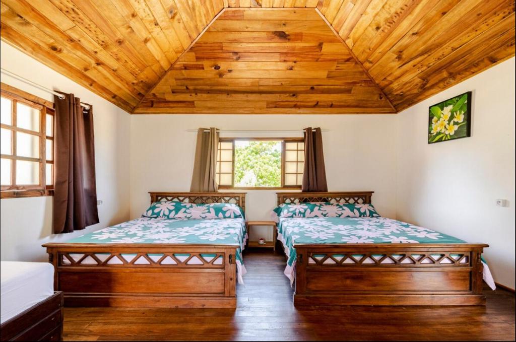 Bungalow Hiana - vue lagon avec plage privée photo 1