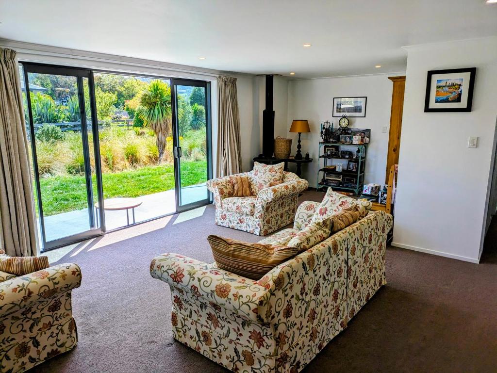 Seaside Retreat in Blueskin Bay near Dunedin photo 3