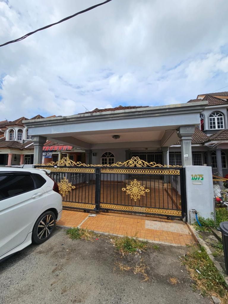 Ruhani Homestay 3 KB - 4 Bedroom Fully Airconditioned with WIFI & Netflix photo 1
