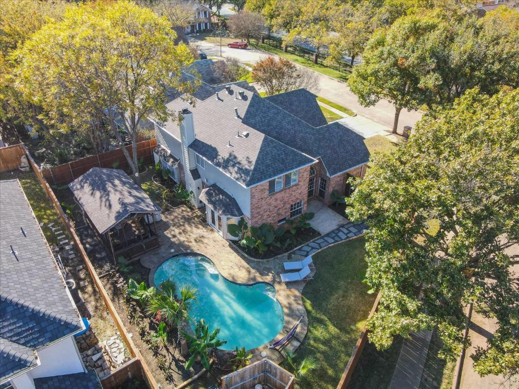 Luxury Home 5BR Beautiful Backyard & Pool photo 3