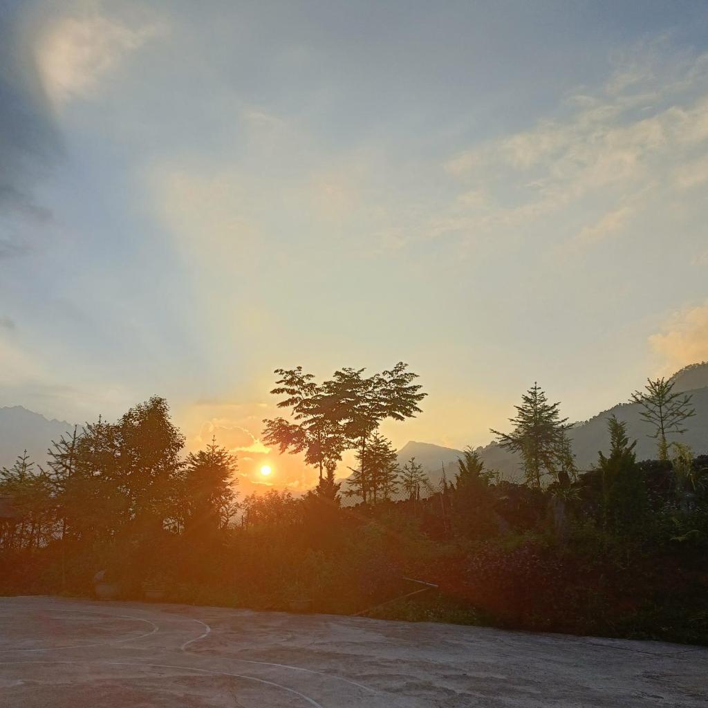 Mao Sapa trekking and homestay