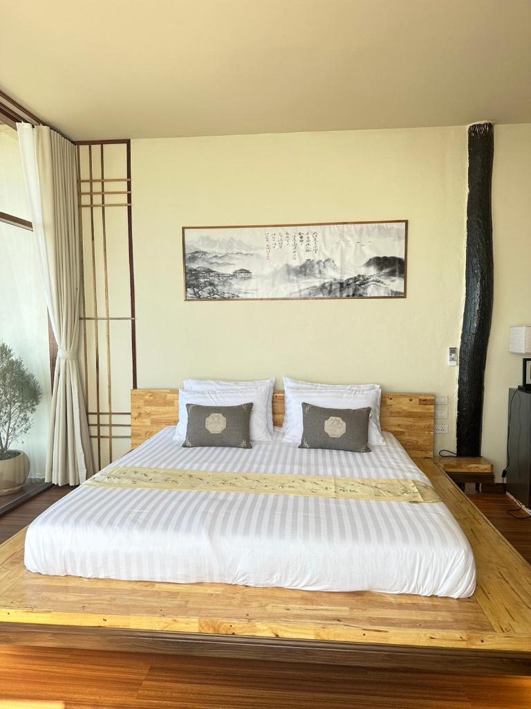 Sunset room