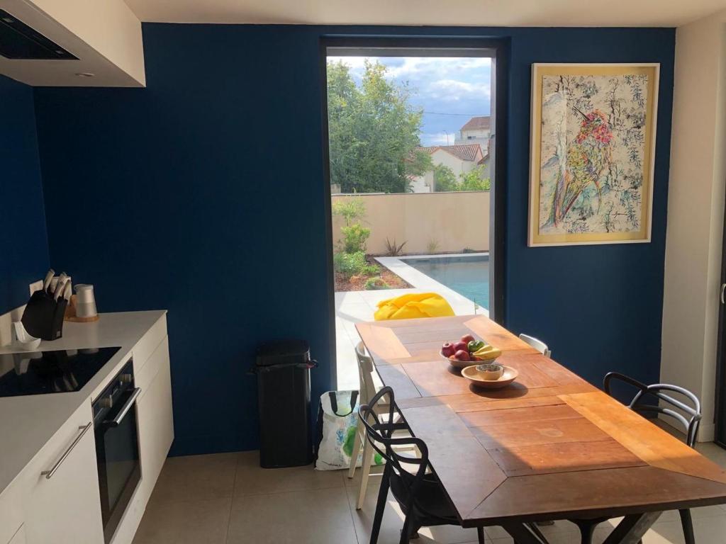 Beautiful family home photo 1