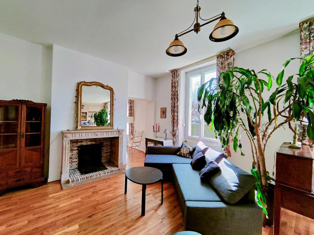Home J.Cocoon photo 3