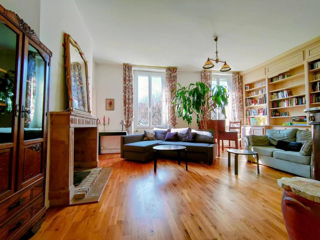 Home J.Cocoon photo 4