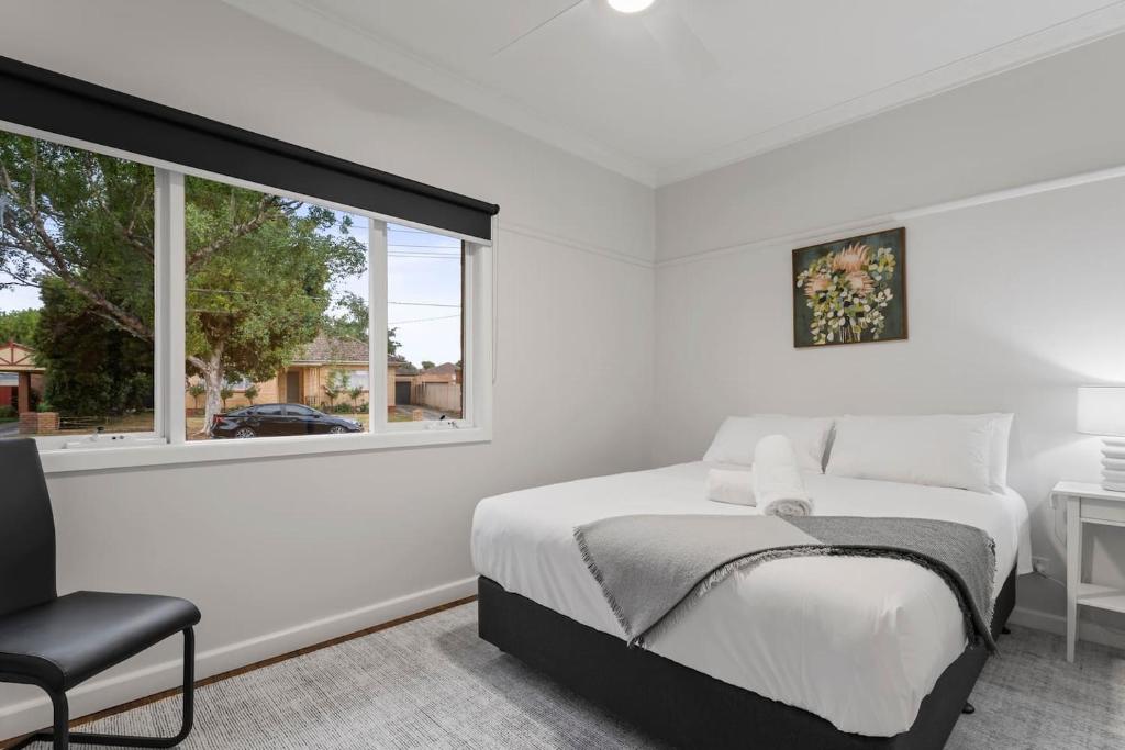 'Muir House' Laidback Family Living in Ballarat photo 3