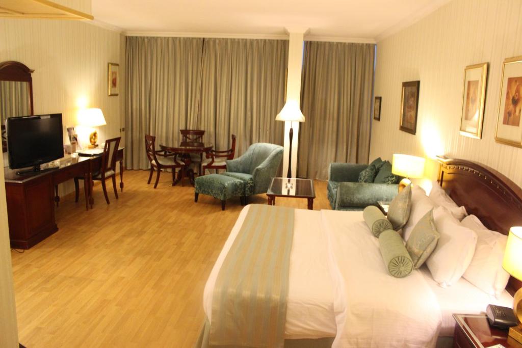 Swiss International Al Hamra Hotel photo 3