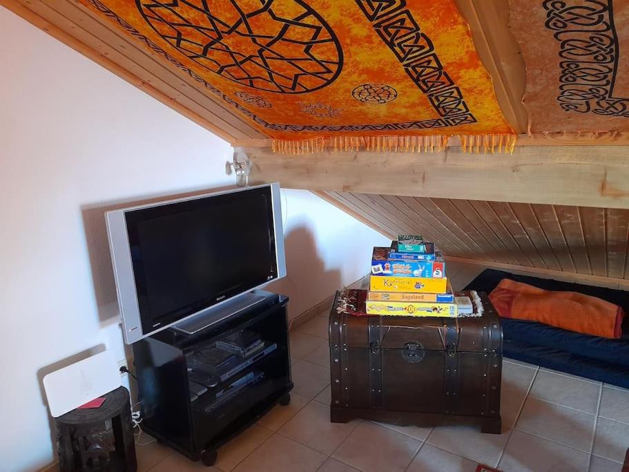 1-Zimmer-Studio am Waldrand photo 2