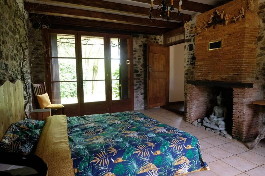 4 bedroom house with magic view and lots of land photo 1