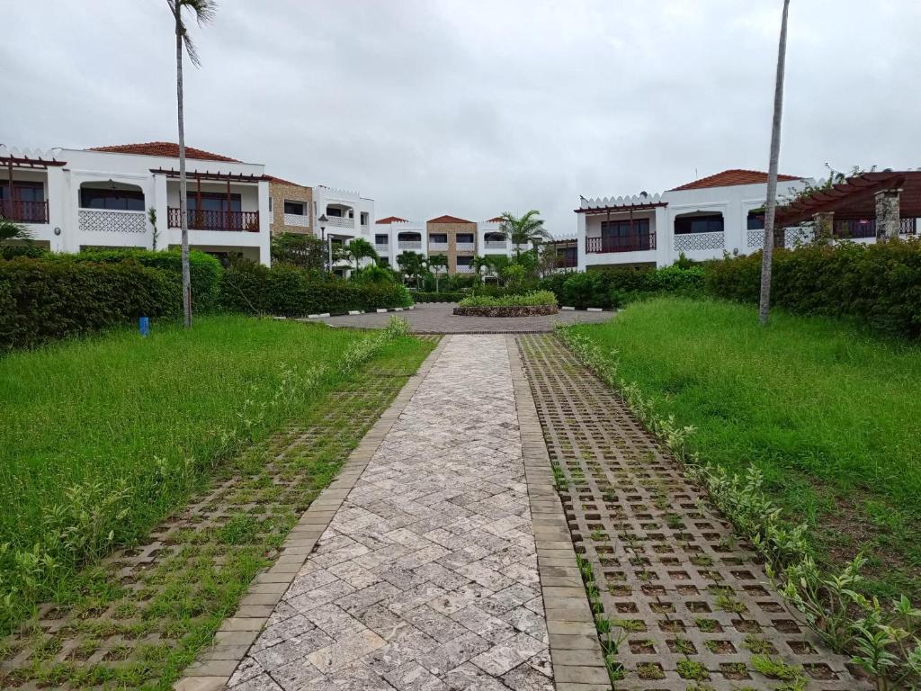 Kikambala Two Bedroom Beachfront Apartment photo 1