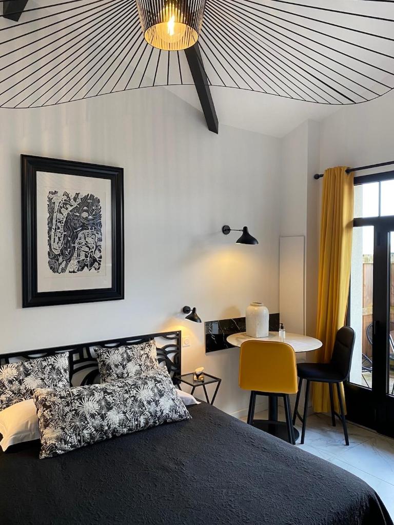 Hôtel particulier - Les lodges du Bassin d'Arcachon- Petit-déjeuner sur demande- Prestations haut de gamme