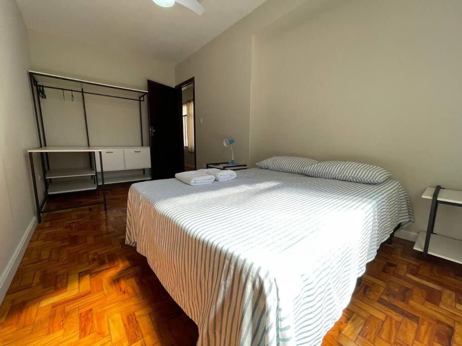 Apartamento 2 QTS Excelente Localização - EV05 photo 2