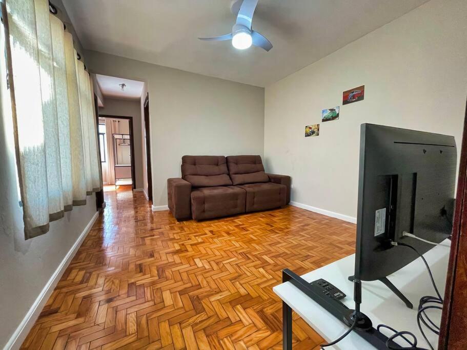 Apartamento 2 QTS Excelente Localização - EV05 photo 3