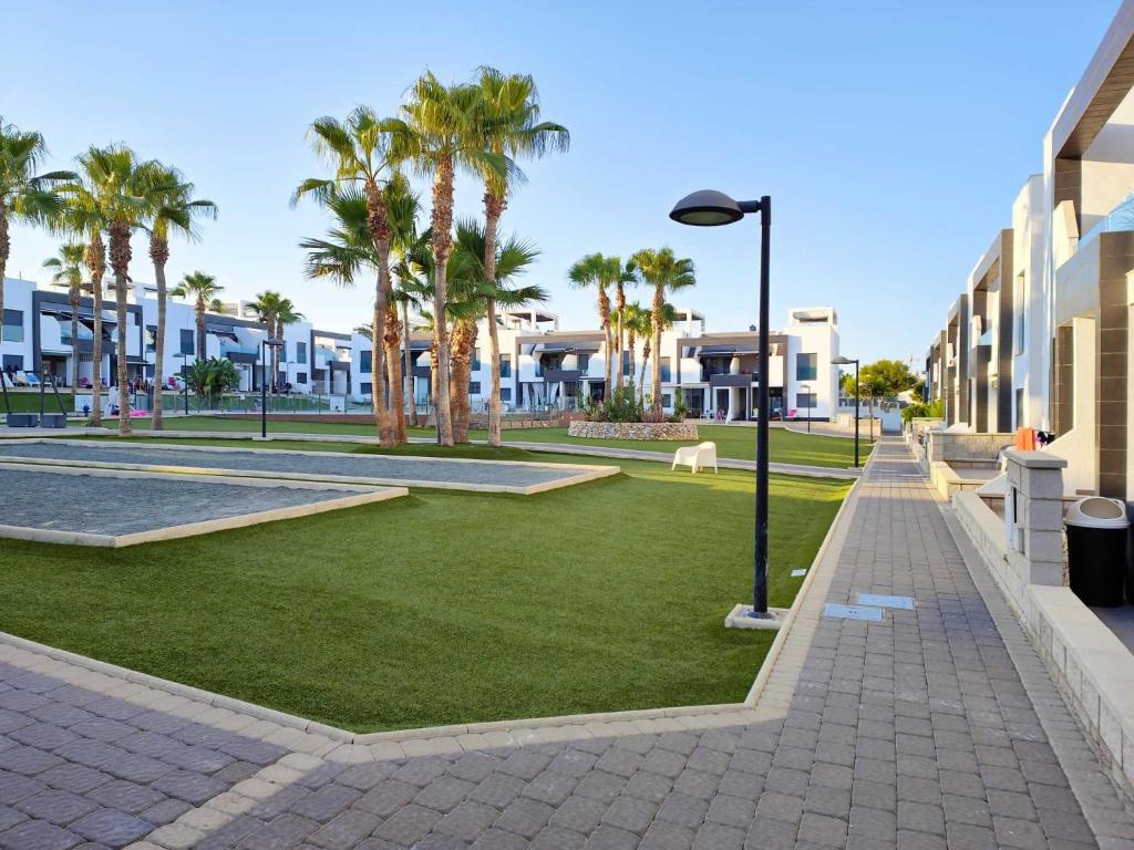 Oasis Beach la zenia photo 1