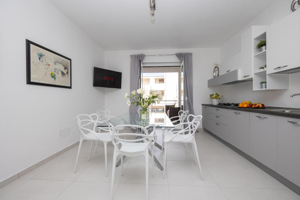 Primo Apartment by the beach photo 2