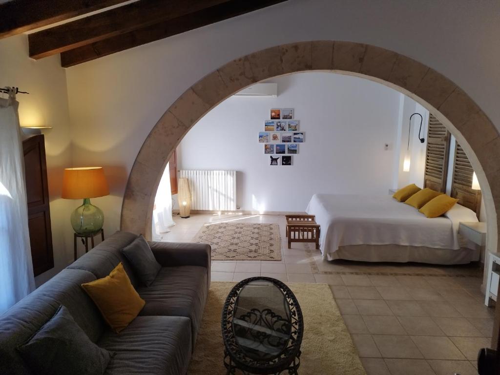PETIT HOTEL ALGAIDA photo 4
