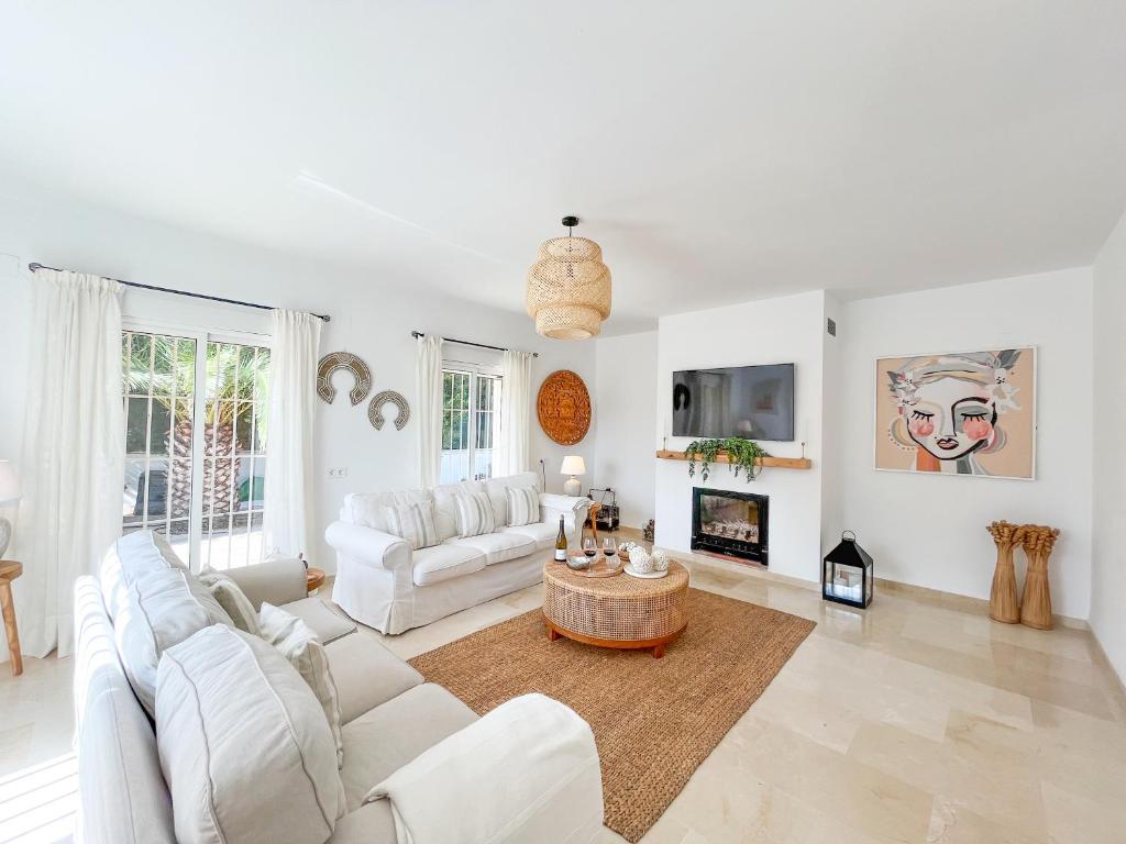 Benisamo, Javea - tranquil, large home photo 3