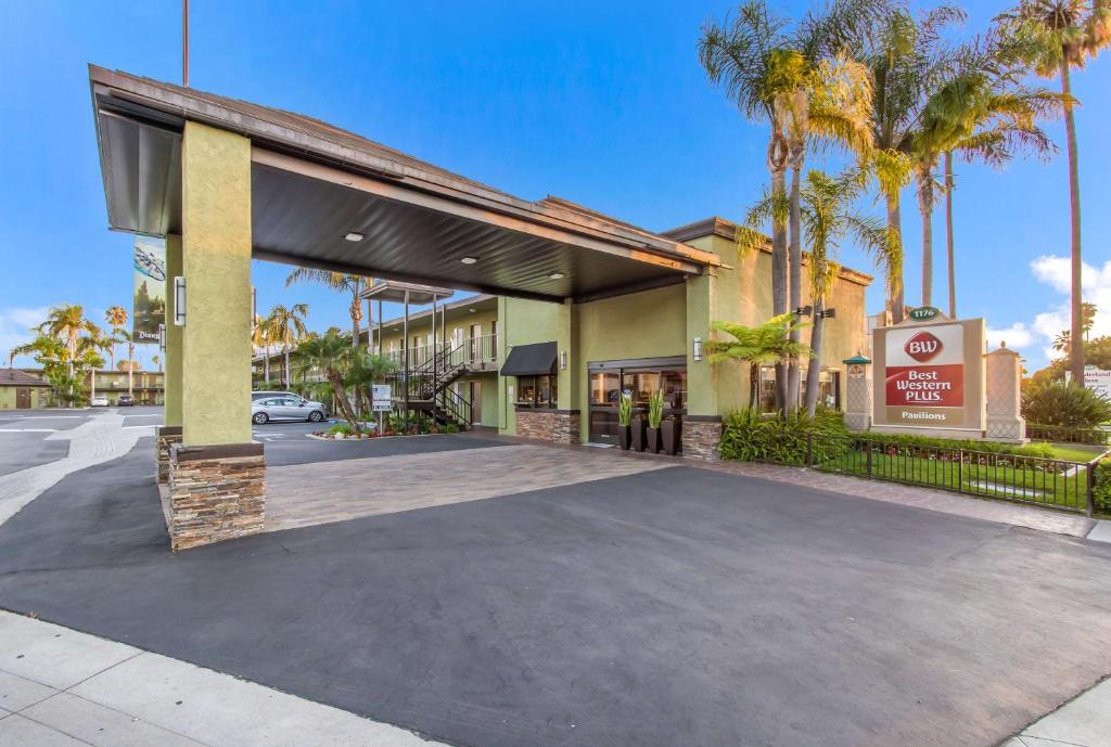 Best Western Plus Pavilions image