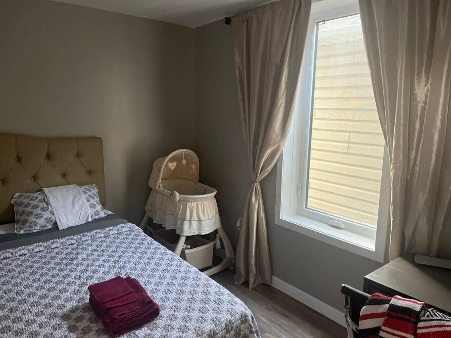 Brand New Modern unit in town! photo 1