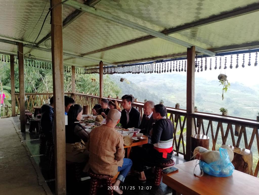 Cứ A Lồng Homestay photo 3