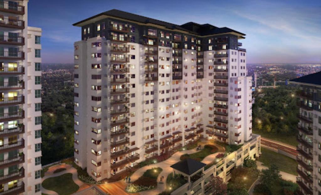 Casa de Guapo - AYALA Serin East Taal View Condo photo 4