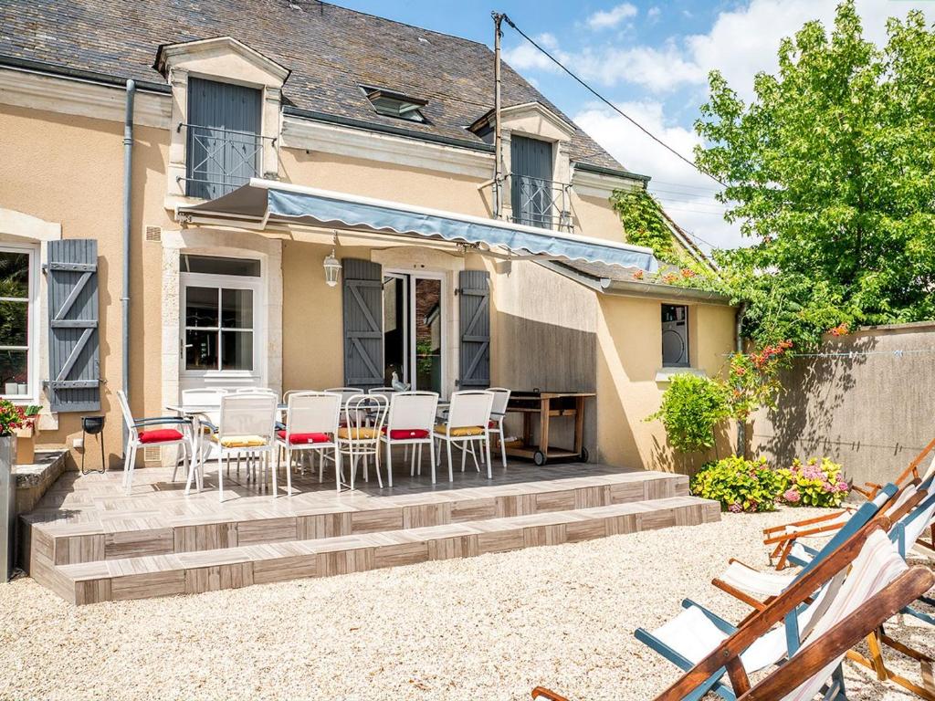 Gîte Déols, 6 pièces, 14 personnes - FR-1-591-167
