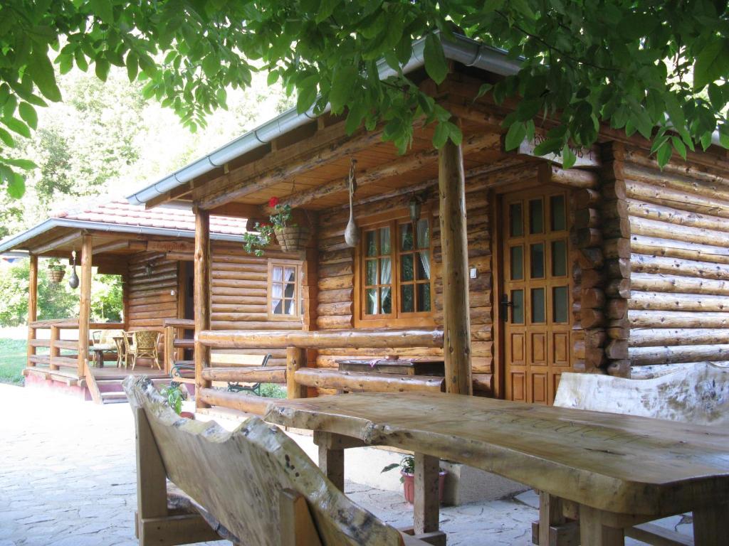 Apartments Izvor Lisine photo 3
