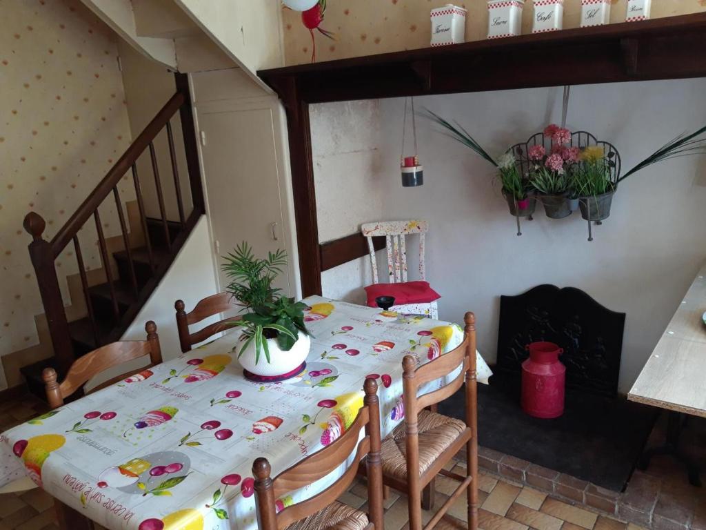 Gîte Borrèze, 2 pièces, 4 personnes - FR-1-616-79 photo 2