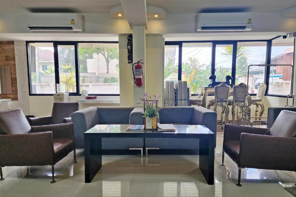 Kim Hotel At Bangplong photo 2