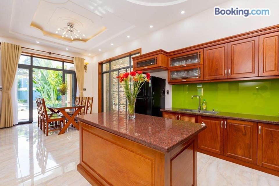 Villages Hồ Bơi WHITE DAY 6C