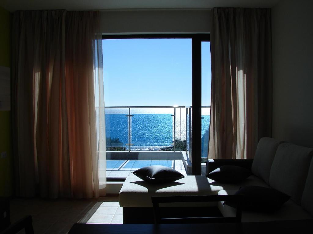 Royal Cove ApartHotel - Self-catering photo 1